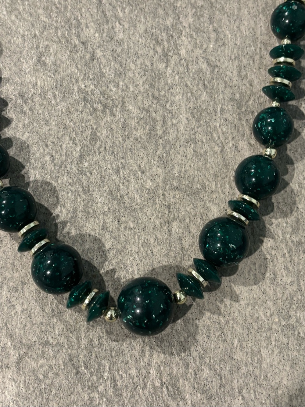 Vintage 1980’s Dark Green Beaded Statement Necklace Women Jewelry 2 Tone